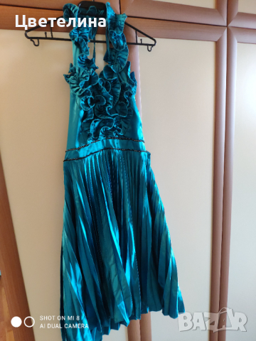 Дамски рокли, снимка 4 - Рокли - 36209141