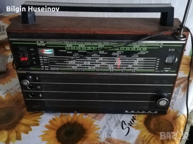 2 броя радио веф , снимка 2 - Радиокасетофони, транзистори - 36187396