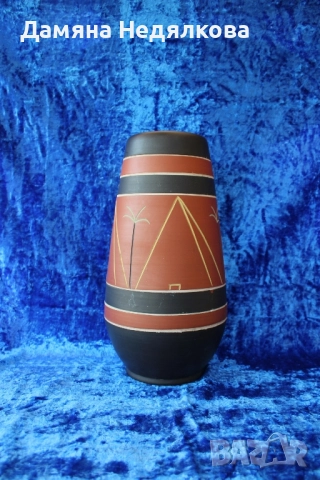 голяма ваза около 50см