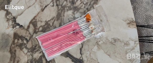 Комплект от 15 броя четки за маникюр и педикюр ZJY53