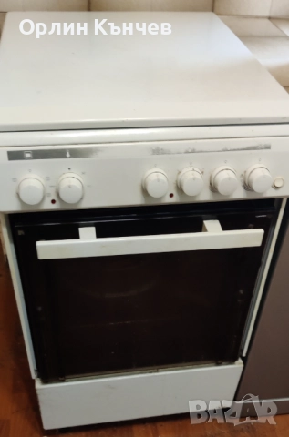 Готварска Печка Snaige SNG-58R Ток/Газ, снимка 2 - Печки, фурни - 52975314