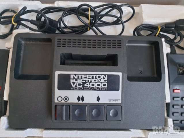 Стара електронна игра Interton Electronic VC 4000, снимка 3 - Колекции - 40060996