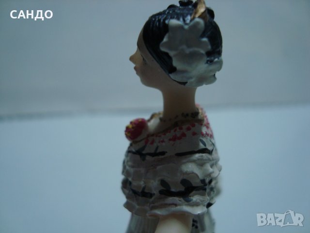 Ретро изящни порцеланови танцьорки  ПАНАМА, снимка 9 - Арт сувенири - 39023886