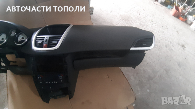 Арматурно табло с Airbag Пежо 207 2009г, снимка 3 - Части - 44747932