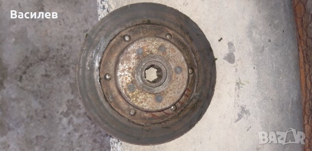От Аво феродов диск , щека за мерене на масло., снимка 1 - Мотоциклети и мототехника - 17542676