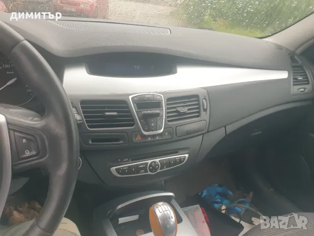 Renault Laguna 2.0dci 130кс, снимка 4 - Автомобили и джипове - 50318833