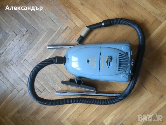 Прахосмукачка Panasonic MC-E775