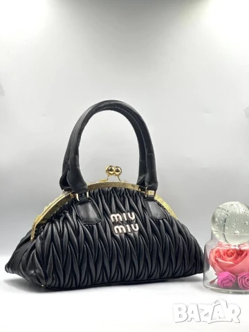чанти Miu Miu , снимка 10 - Чанти - 51403996