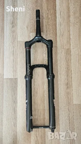 RockShox Lyrik Select+ 29", 180mm, Boost 15x110 , Charger 2.1 RC, 1.95 kg, снимка 2 - Части за велосипеди - 55907286