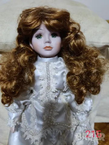 Порцеланова кукла 