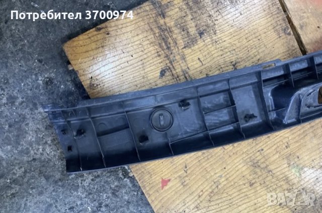 H Santa fe 07година дифузьор в багажник, снимка 3 - Части - 40339073