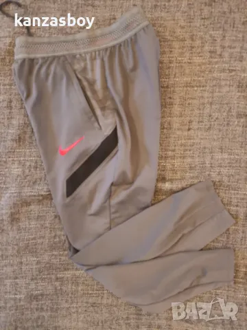 Pants Nike PSG 21/22 Strike Junior - детско долнище р-р 147см- 158см, снимка 6 - Детски анцузи и суичери - 48464769