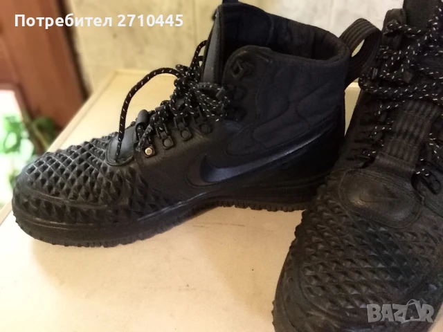 Обувки на Найк, снимка 6 - Маратонки - 50890194
