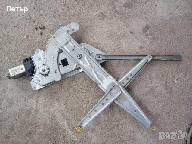 Преден десен стъклоповдигач машинка ел.стъкло рено канго 1998-2008г, снимка 2 - Части - 53279036