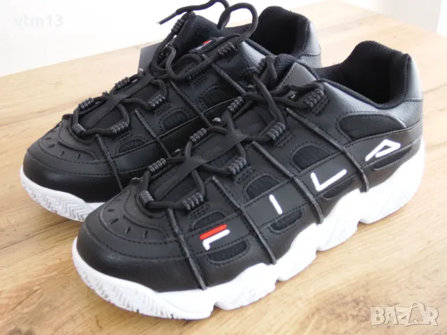 Нови! Fila дамски маратонки - 41 номер Оригинални!, снимка 2 - Маратонки - 50139534