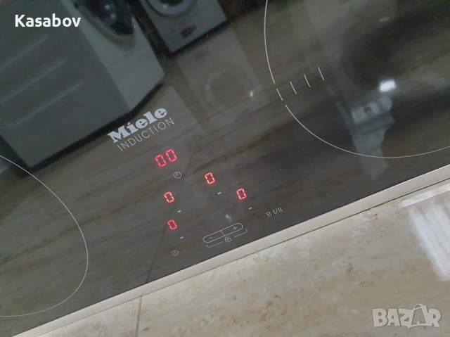 Miele Индукционен Плот Котлони 4 зони за Вграждане Миеле, снимка 6 - Котлони - 53634366
