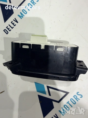 93700Q0220 панел копчета за подгрев на волана, старт/стоп, ESP от Hyundai i20 1.0T, двигател G3LE, снимка 3 - Части - 53511795