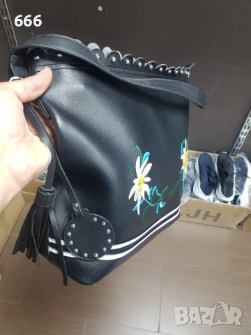 Чанта, снимка 2 - Чанти - 42202877
