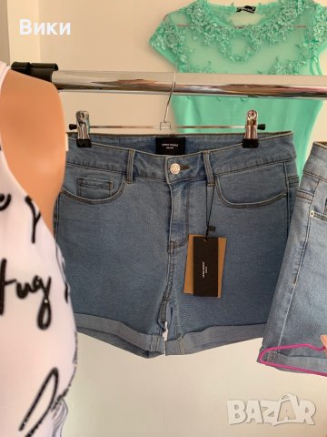 Къси дънки, снимка 2 - Дънки - 40914541