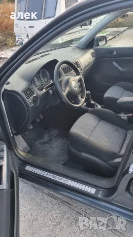VW GOLF 1.6 FSI, снимка 11 - Автомобили и джипове - 56300034