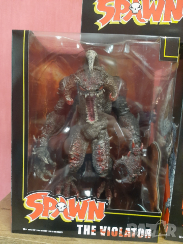 SPAWN MEGAFIG ACTION FIGURE VIOLATOR (BLOODY) 30 CM, снимка 1