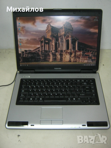 Двуядрен лаптоп Toshiba Satellite L40-14B + Гаранция