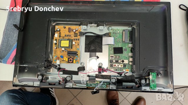 Telefunken 32HA6000 със счупен екран - 17IPS62 / 17MB171 / VES315WNGH-2D-N51, снимка 3 - Части и Платки - 40342463