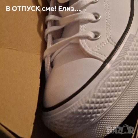 Women Converse бели високи кожени кецове Chuck Taylor All Star Seasonal Leather Lift High Top White, снимка 9 - Кецове - 51786807