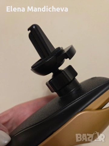 автоматична поставка за смартфон телефон с вградено безжично зарядно устройство с адаптер за кола, снимка 4 - Безжични зарядни - 53831122