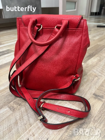 Чанта Guess, снимка 4 - Раници - 52251323