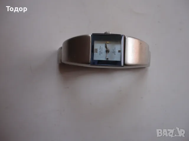 Страхотен дамски часовник Charles Delon в кутия , снимка 2 - Дамски - 48347556