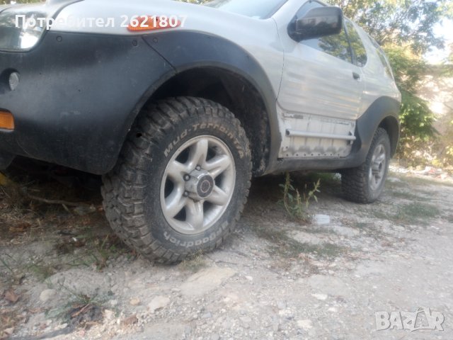 Bf Goodrich mud terrain 235/70R16 104/101Q, снимка 3 - Гуми и джанти - 42441062