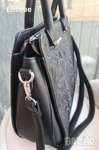 Елегантна дамска чанта с флорален релеф, снимка 4 - Чанти - 52787299