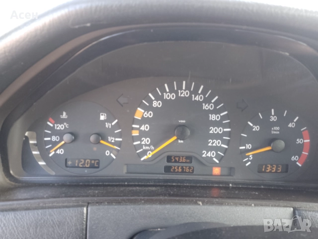 Мерцедес е220цди на части, снимка 6 - Автомобили и джипове - 52776410