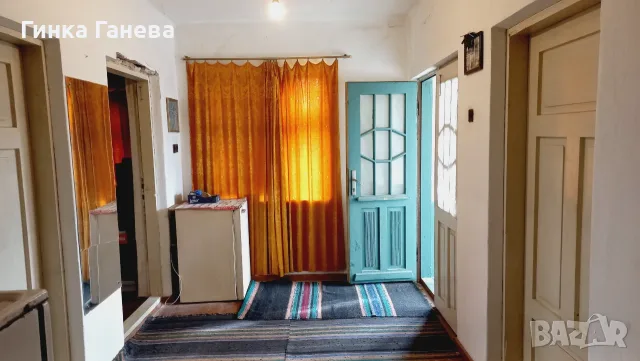 Селска къща с 1345 м² двор, гараж и стопански постройки.  Директно от собственика ., снимка 5 - Къщи - 55993683