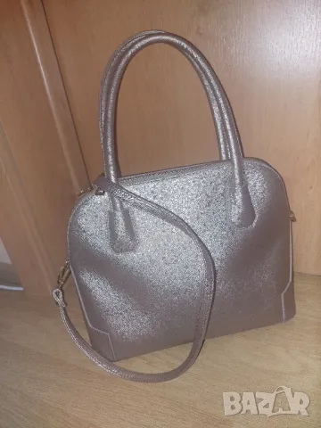 Дамска златиста чанта , снимка 8 - Чанти - 49047204