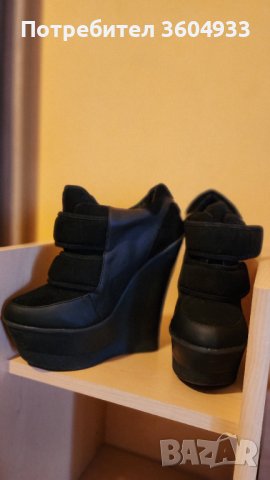 Обувки Kurt Geiger, снимка 1 - Други - 42001441
