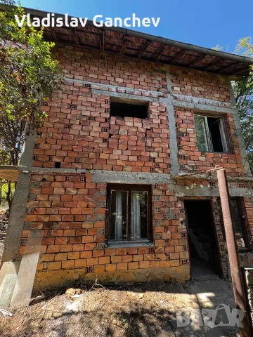 11 900 € | Къща ~100 кв.м + двор 864 кв.м | само на около 10 км от Ловеч