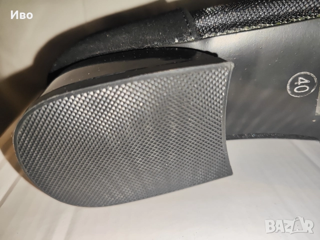 3бр. Женски обувки (двата черни чифта са 40 размер,белите- корни са 39 размер), снимка 5 - Други - 52708226