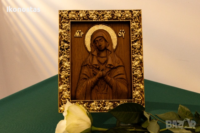 Позлатена релефна икона на Дева Мария от дъб с варак, снимка 6 - Икони - 53223253