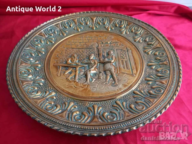 БАРОКОВА Месингова Релефна Чиния ,Пано за Стена с Позлата, снимка 2 - Антикварни и старинни предмети - 53271173