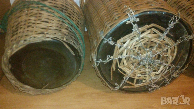 Лот 4 дамаджани, снимка 6 - Буркани, бутилки и капачки - 53367075