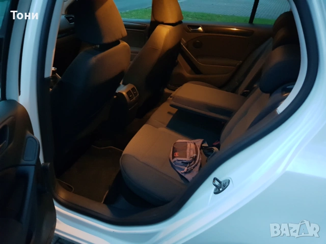VW Golf comfortline 2.0 110k.c., снимка 6 - Автомобили и джипове - 53701683