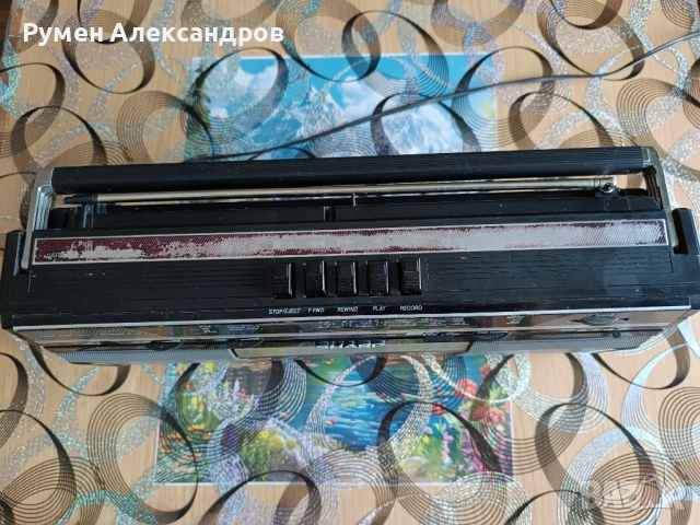 Sharp QT - 247Y, снимка 2 - Радиокасетофони, транзистори - 53150611