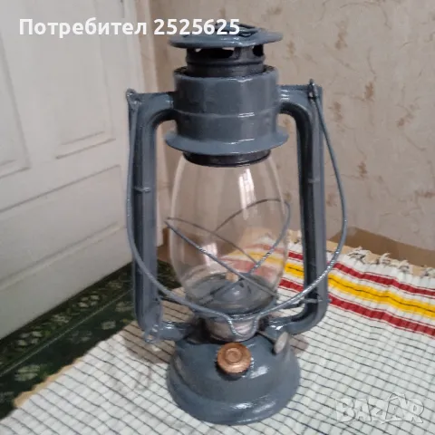 Два газени фенера "Глобус 104Е и 107"