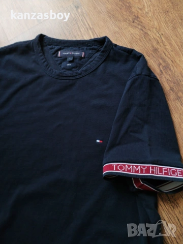 Tommy Hilfiger - страхотна мъжка тениска L, снимка 2 - Тениски - 53864609