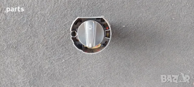 Ключ Светлини VW Пасат 5 (2) - Бора
- 1C0941531, снимка 2 - Части - 50179100