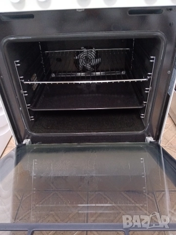 Свободно стояща печка с керамичен плот VOSS Electrolux с две години гаранция!, снимка 6 - Печки, фурни - 53001902