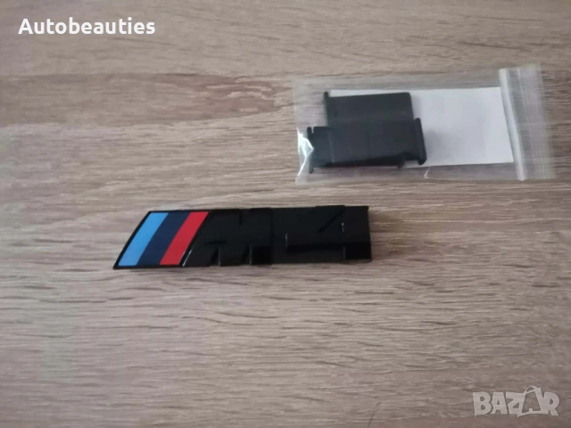 Предна решетка черна емблема BMW M4, снимка 2 - Аксесоари и консумативи - 53494144