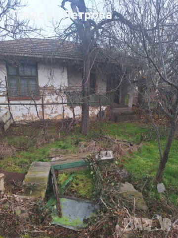 Парцел със стара къща за събаряне, снимка 10 - Парцели - 41017971